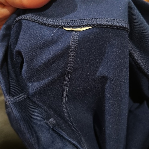 🔵 SALE 3/$25 FABLETICS HI RISE PRINT POWERHOLD LEGGING LIGHT SPRINGFIELD FLORAL - Picture 6 of 10